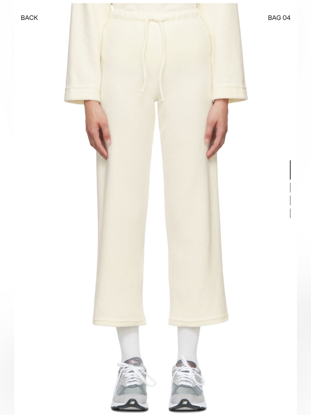 LESET
Off-White Teddy Burnout
Lounge Pants
Size XS Cream Fleece Drawstring Pants
